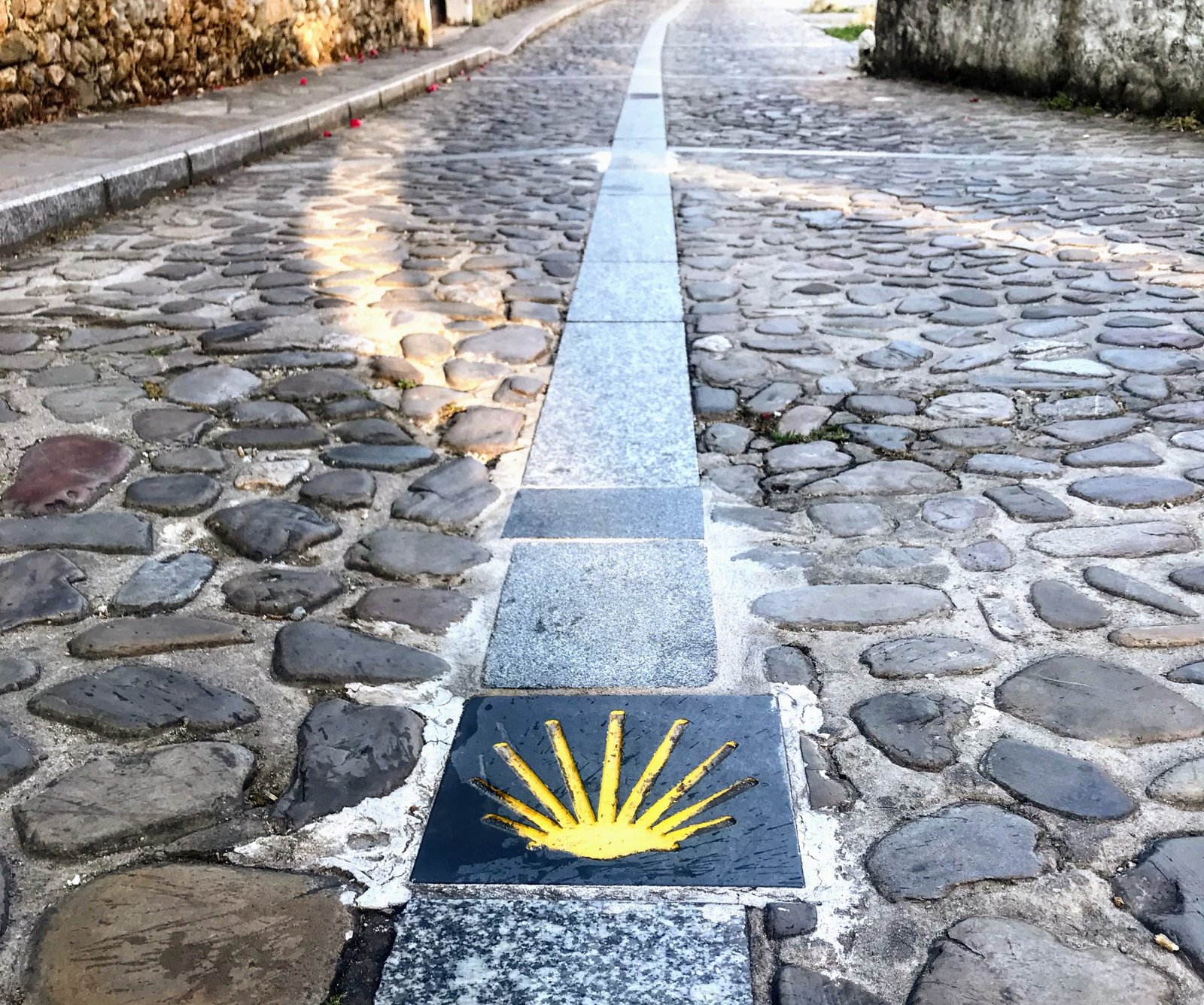 Camino de Santiago shell marker